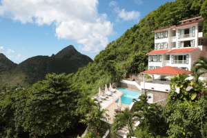 Photo: Queen's Garden Resort