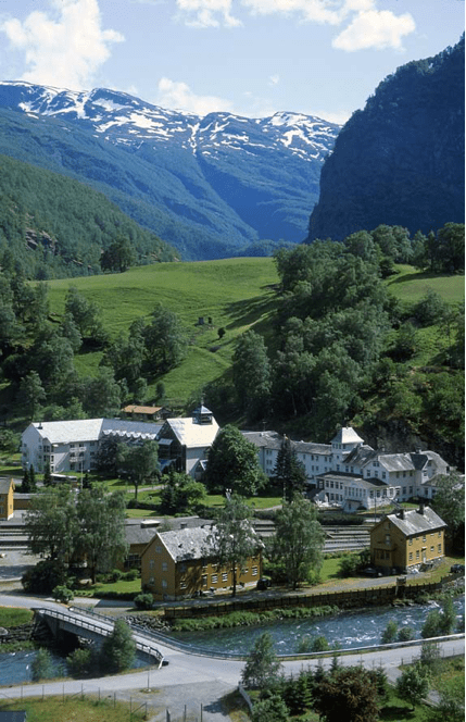 Photo: Fretheim Hotel