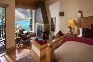 Photo: Moraine Lake Lodge