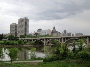 Photo: By dsim249 (Skyscraper Forum - Saskatoon Construction II) [CC-BY-SA-2.5 (http://creativecommons.org/licenses/by-sa/2.5)], via Wikimedia Commons