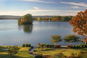 Photo: Lookout Point Lakeside Inn by Kristie Rosset and Ray Rosset