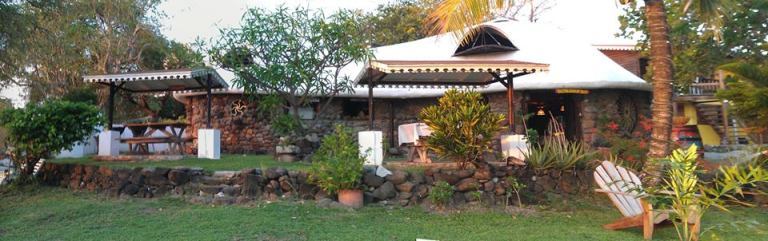 Photo: Bogles Round House