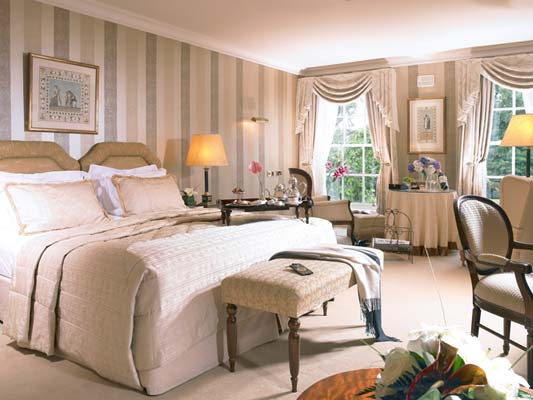 Photo: Hayfield Manor Hotel