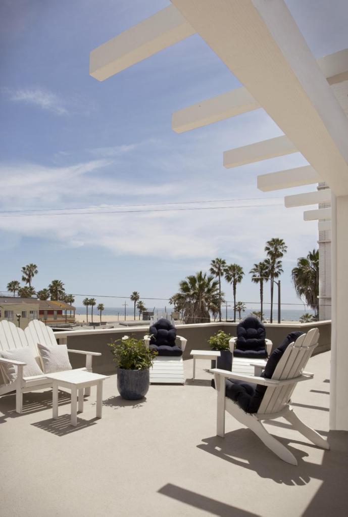 Photo: The Rose Hotel