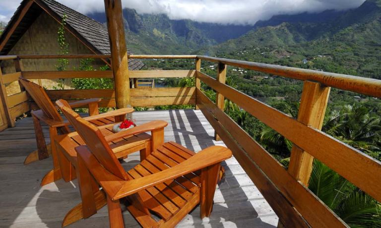Photo: Hanakee Hiva Oa Pearl Lodge via Tahiti.com
